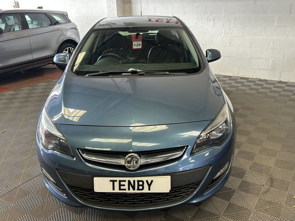 Used Vauxhall Astra 2015 for sale - 76481750: Photo 4