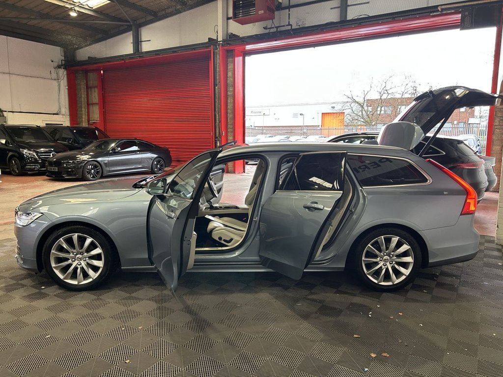 Used Volvo V90 2019 for sale - 77072681: Photo 11