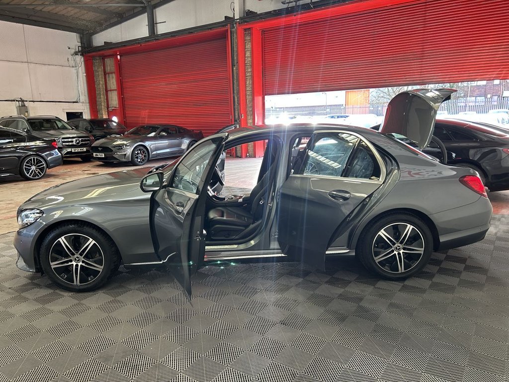 Used Mercedes-Benz C Class 2019 for sale - 77680498: Photo 14