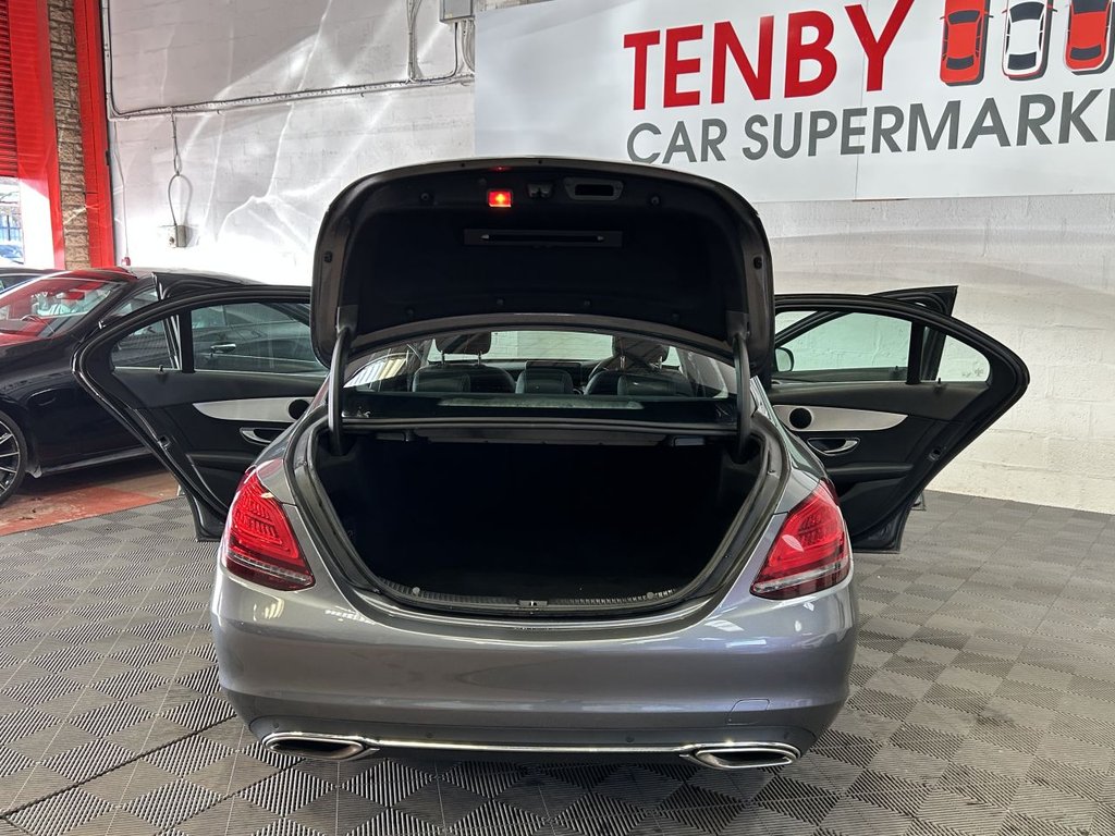 Used Mercedes-Benz C Class 2019 for sale - 77680498: Photo 15