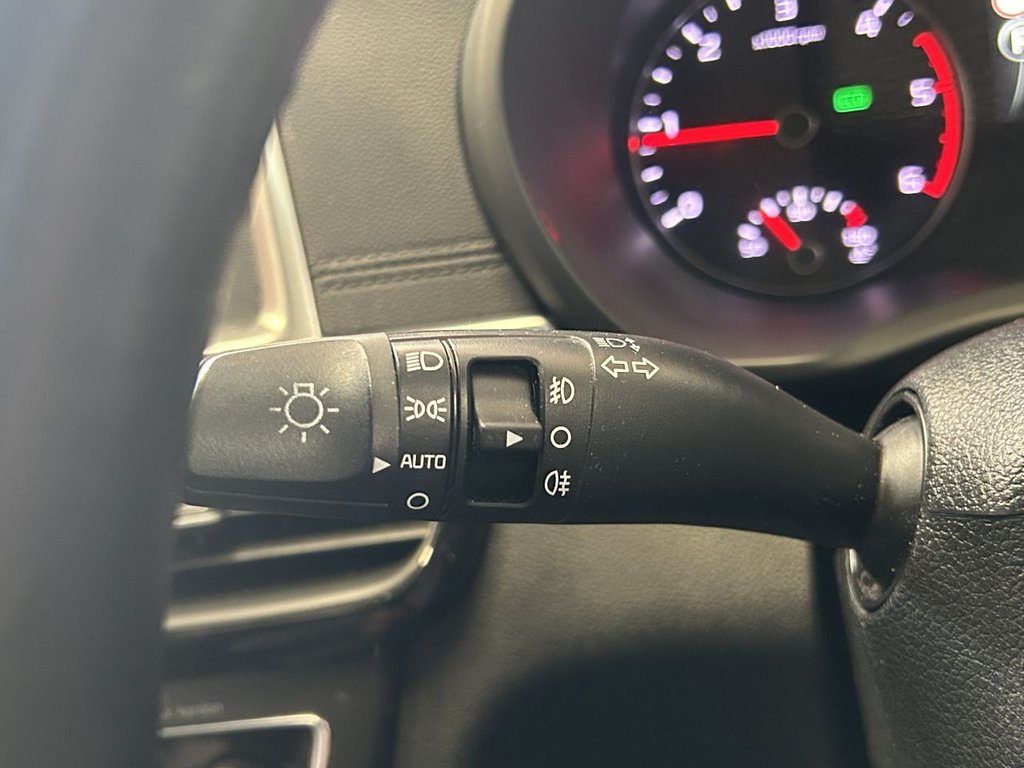 Used Kia Optima 2018 for sale - 76665767: Photo 36