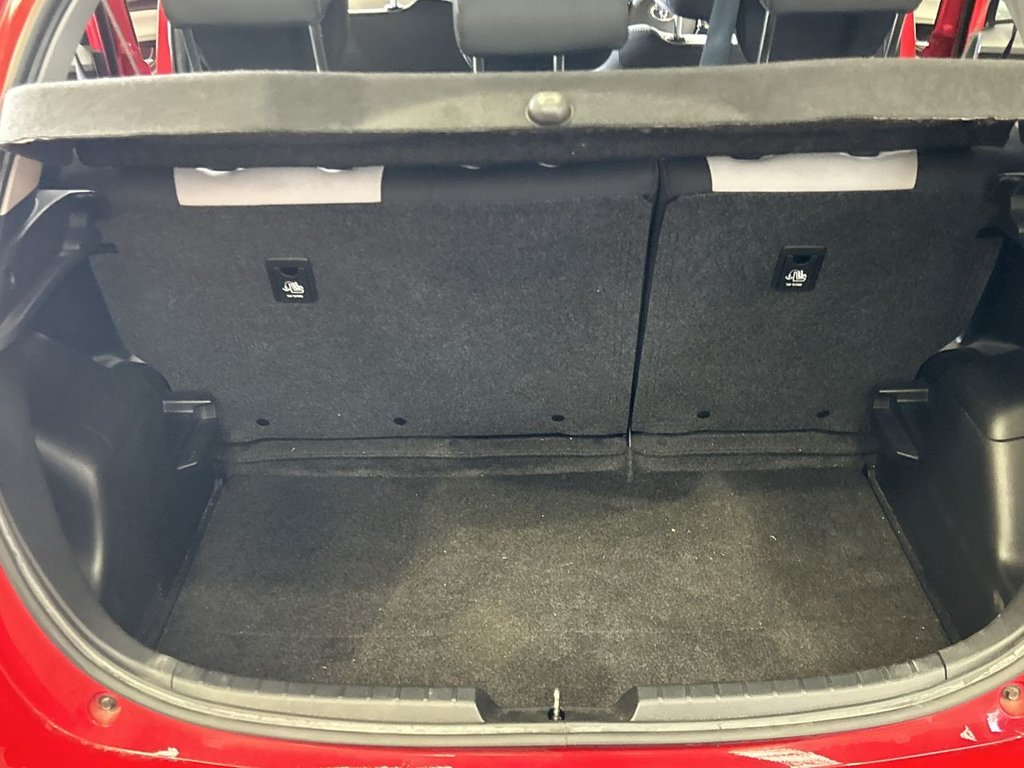 Used Toyota Yaris 2019 for sale - 76386639: Photo 14