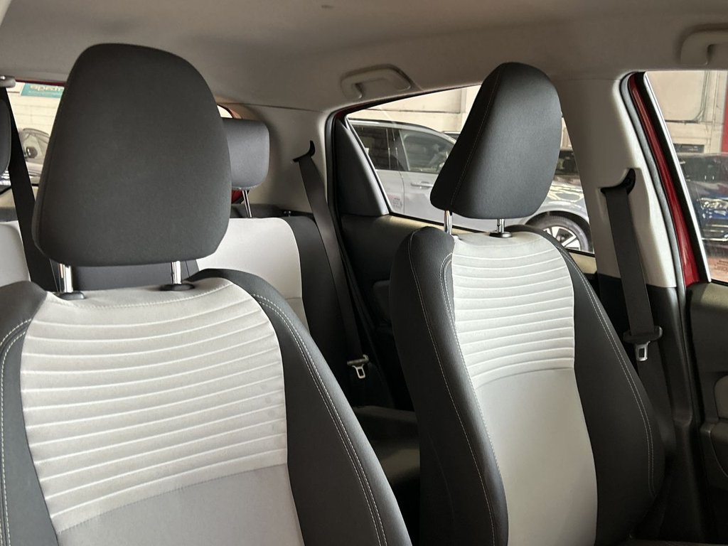 Used Toyota Yaris 2019 for sale - 76386639: Photo 16