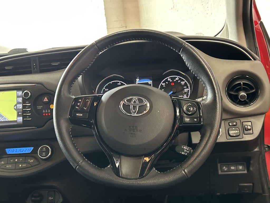 Used Toyota Yaris 2019 for sale - 76386639: Photo 31