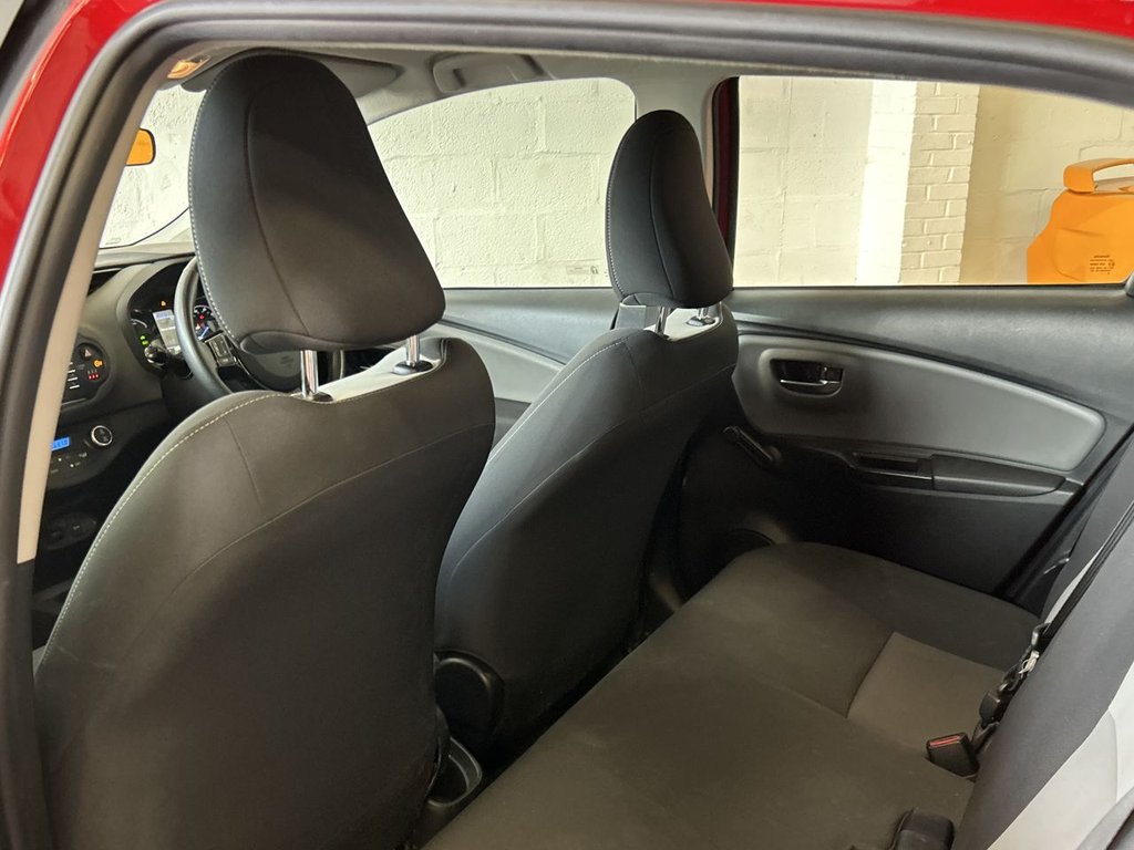 Used Toyota Yaris 2019 for sale - 76386639: Photo 49