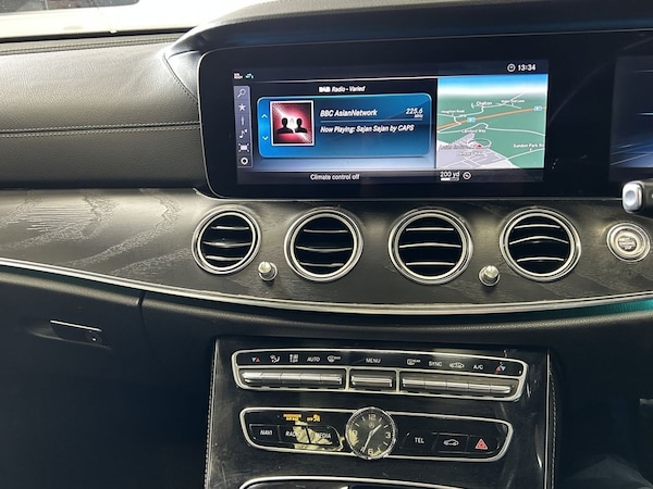 Used Mercedes-Benz E-Class 2018 for sale - 75607427: Photo 40