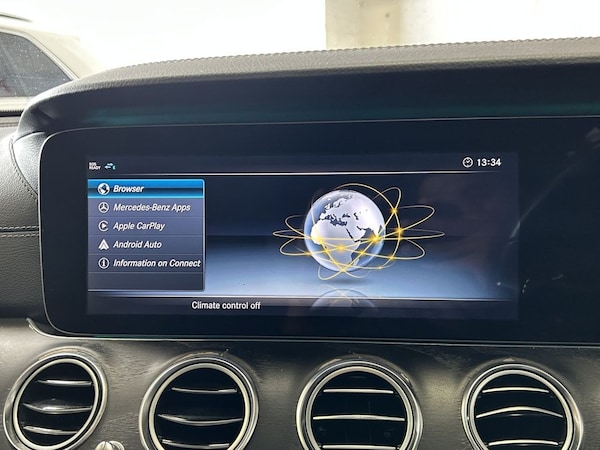 Used Mercedes-Benz E-Class 2018 for sale - 75607427: Photo 45