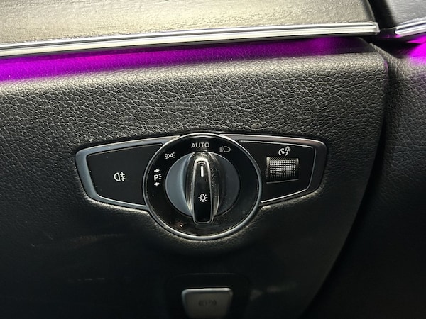 Used Mercedes-Benz E-Class 2018 for sale - 75607427: Photo 50