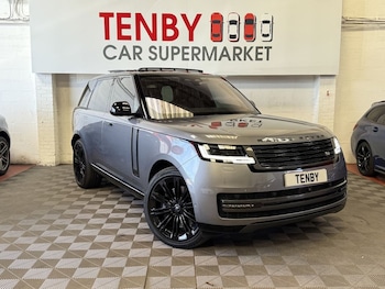 2022 (JJ) - 4.4 P530 V8 Autobiography SUV 5dr Petrol Auto 4WD Euro 6 (s/s) (530 ps)