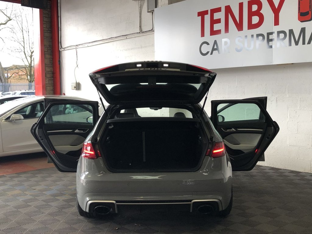 Used Audi RS3 2015 for sale - 77356000: Photo 14