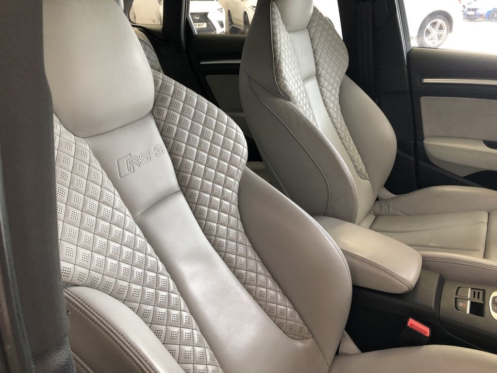 Used Audi RS3 2015 for sale - 77356000: Photo 29