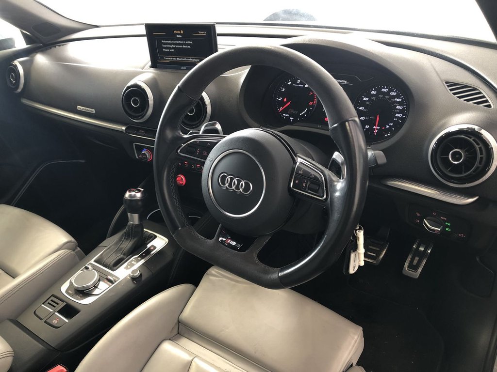 Used Audi RS3 2015 for sale - 77356000: Photo 31