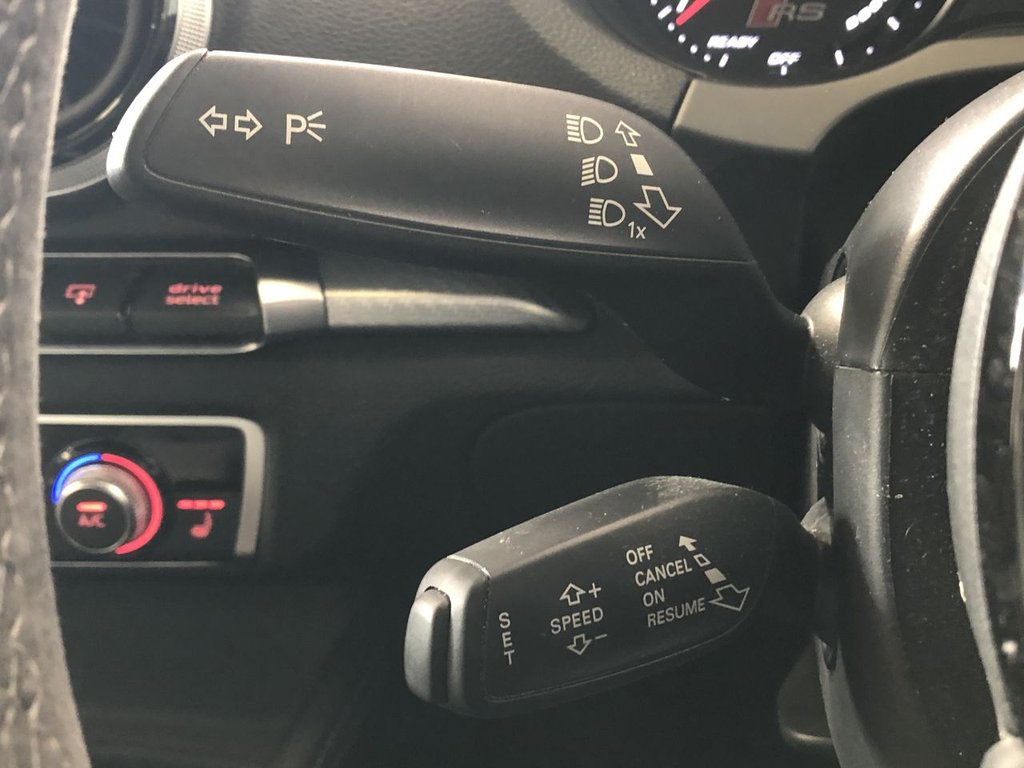 Used Audi RS3 2015 for sale - 77356000: Photo 40