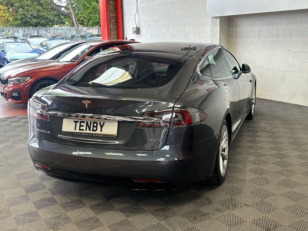 Used Tesla Model S 2018 for sale - 76867513: Photo 10