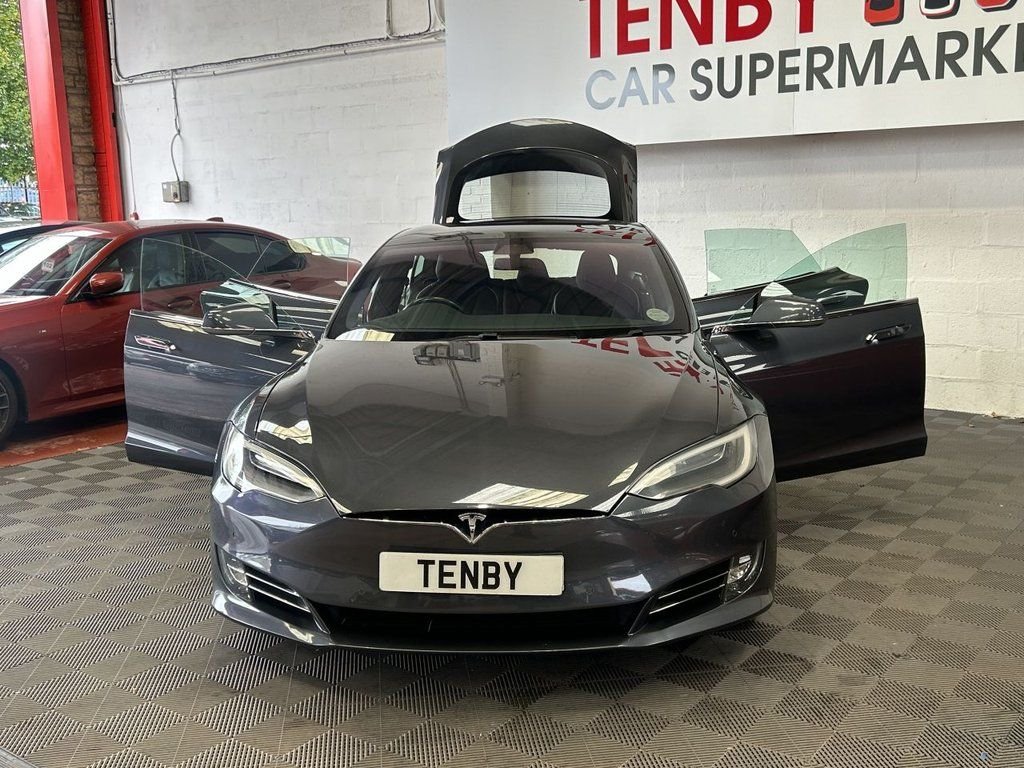 Used Tesla Model S 2018 for sale - 76867513: Photo 12