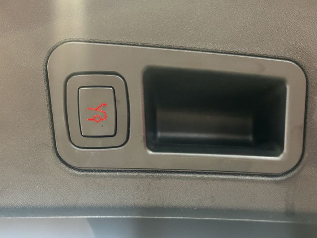 Used Tesla Model S 2018 for sale - 76867513: Photo 18