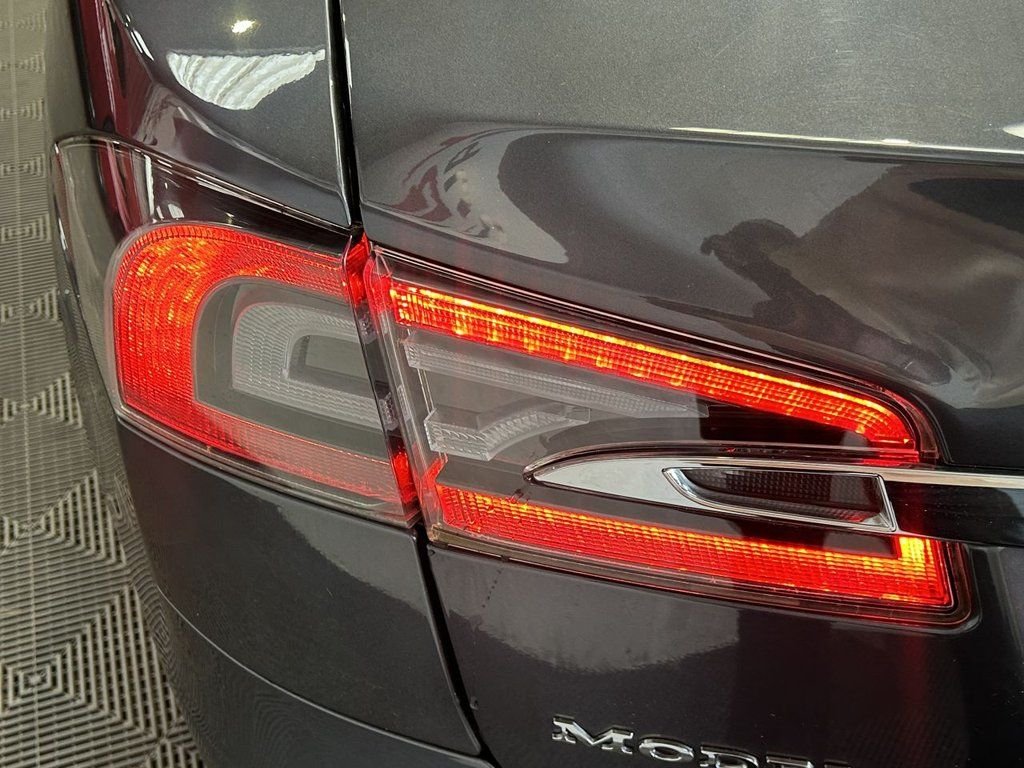 Used Tesla Model S 2018 for sale - 76867513: Photo 20