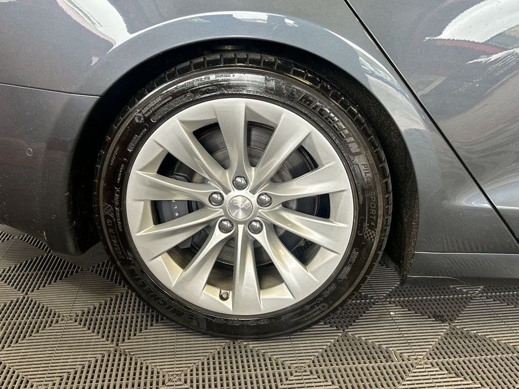 Used Tesla Model S 2018 for sale - 76867513: Photo 22