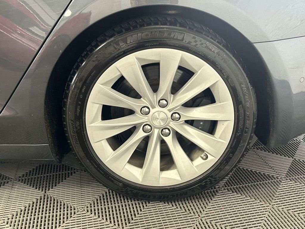 Used Tesla Model S 2018 for sale - 76867513: Photo 26