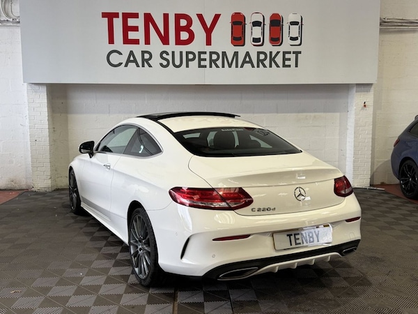 Used Mercedes-Benz C-Class 2017 for sale - 76203408: Photo 6