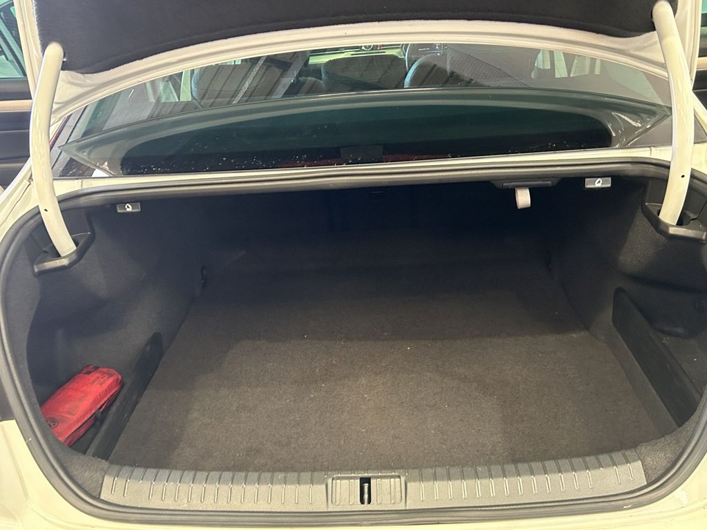 Used Volkswagen Passat 2019 for sale - 76642736: Photo 24