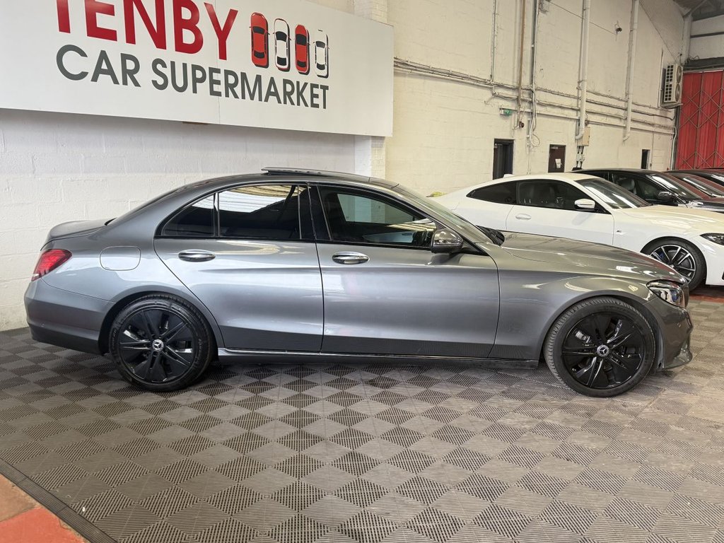 Used Mercedes-Benz C Class 2020 for sale - 77703694: Photo 10