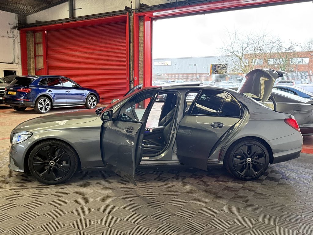 Used Mercedes-Benz C Class 2020 for sale - 77703694: Photo 12