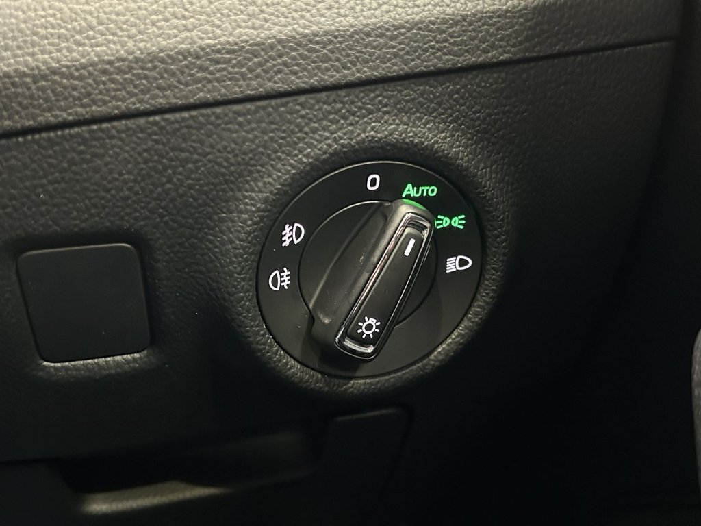 Used Skoda Superb 2016 for sale - 76081238: Photo 45