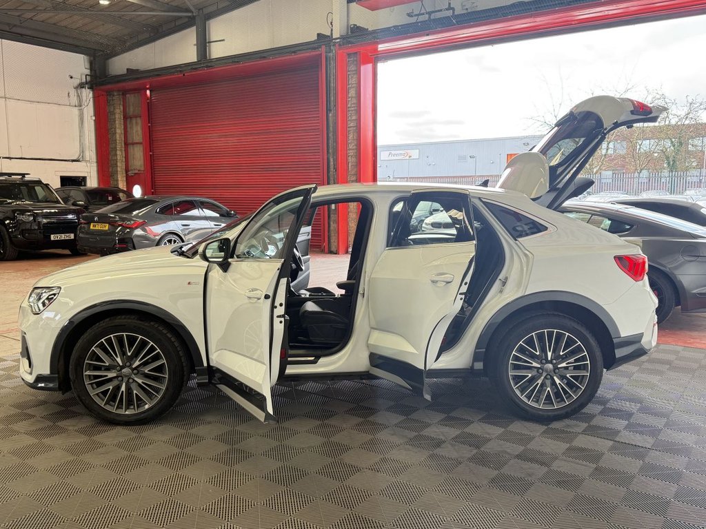 Used Audi Q3 2020 for sale - 77897529: Photo 10