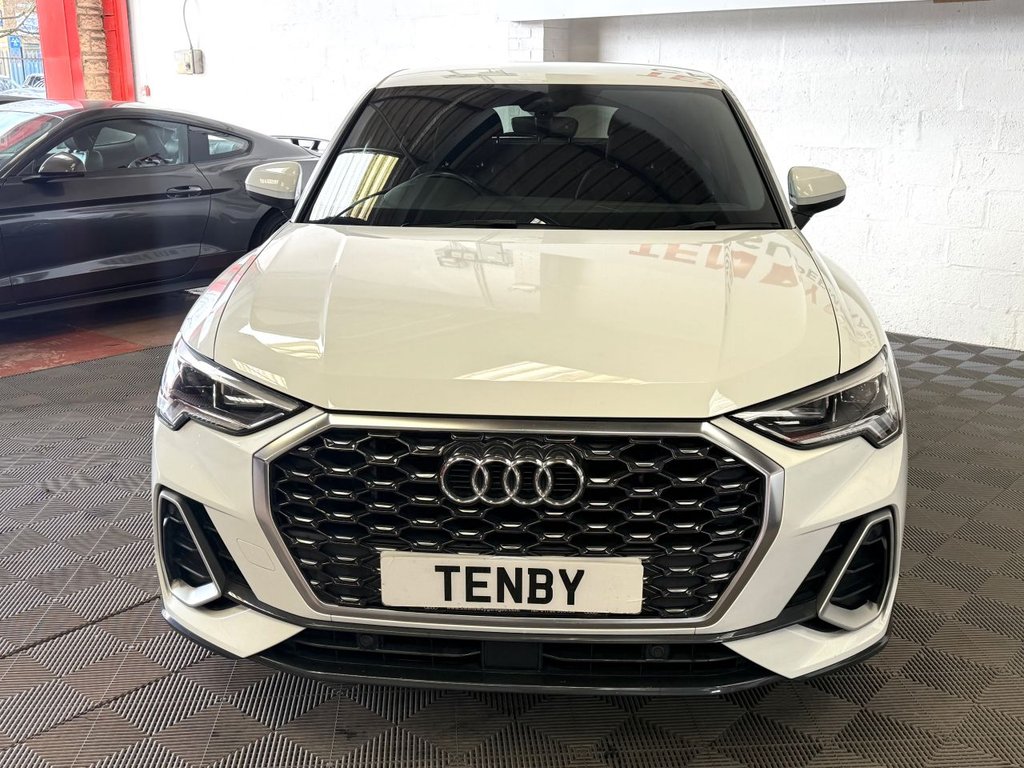 Used Audi Q3 2020 for sale - 77897529: Photo 2