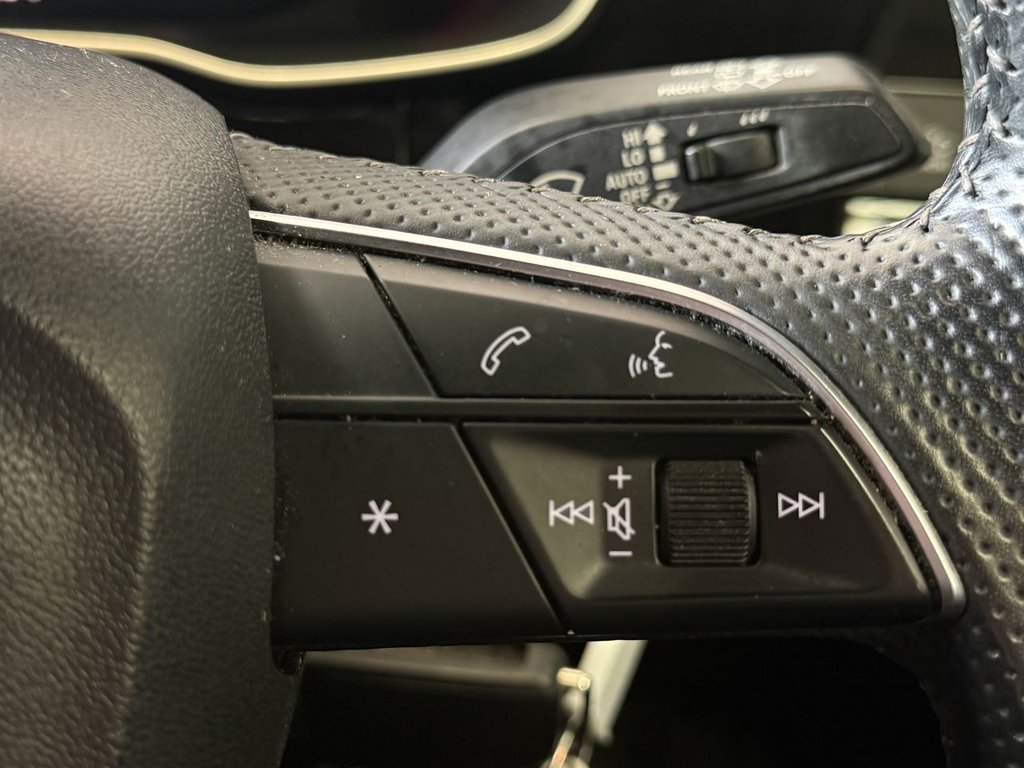 Used Audi Q3 2020 for sale - 77897529: Photo 32