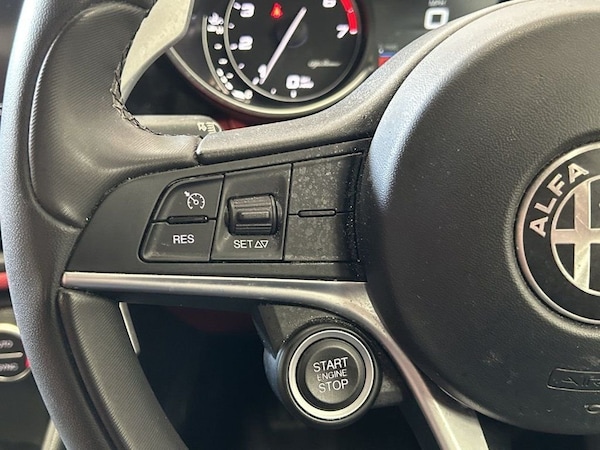 Used Alfa Romeo Giulia 2018 for sale - 76080933: Photo 39