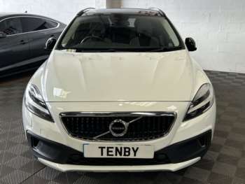 Used Volvo V40 Cross Country 2016 for sale - 74488501: Photo