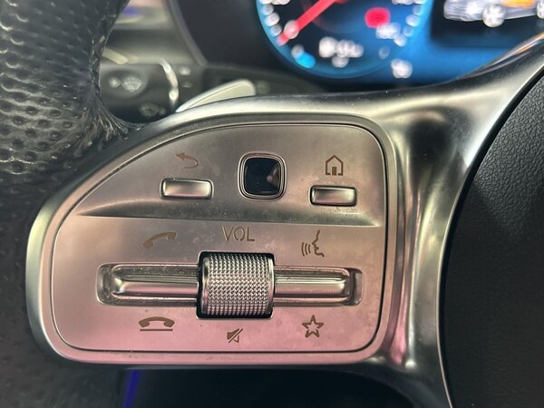 Used Mercedes-Benz GLC 2022 for sale - 75253962: Photo 35