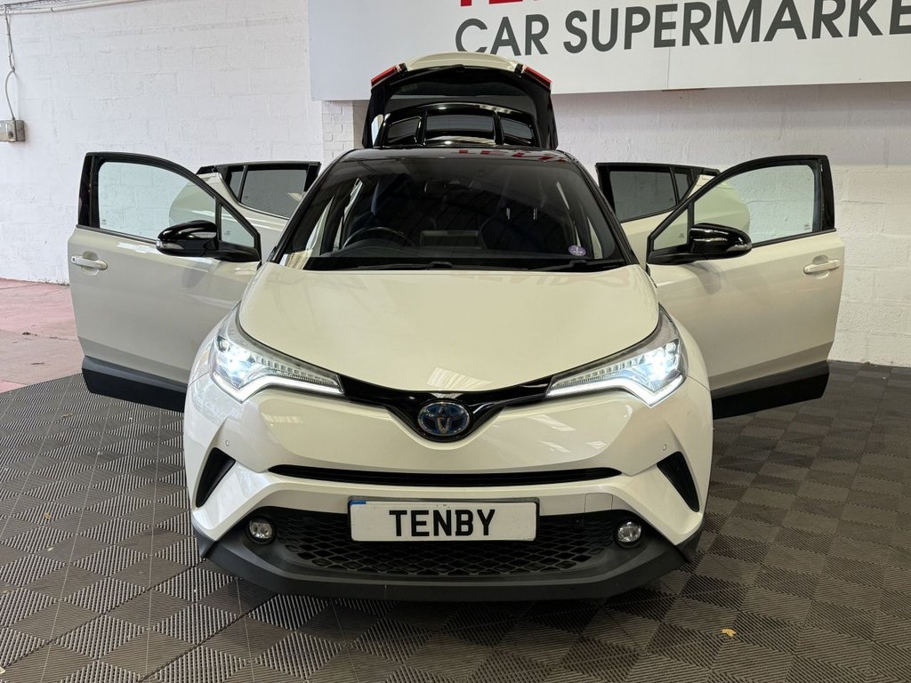 Used Toyota C-HR 2017 for sale - 76313132: Photo 12