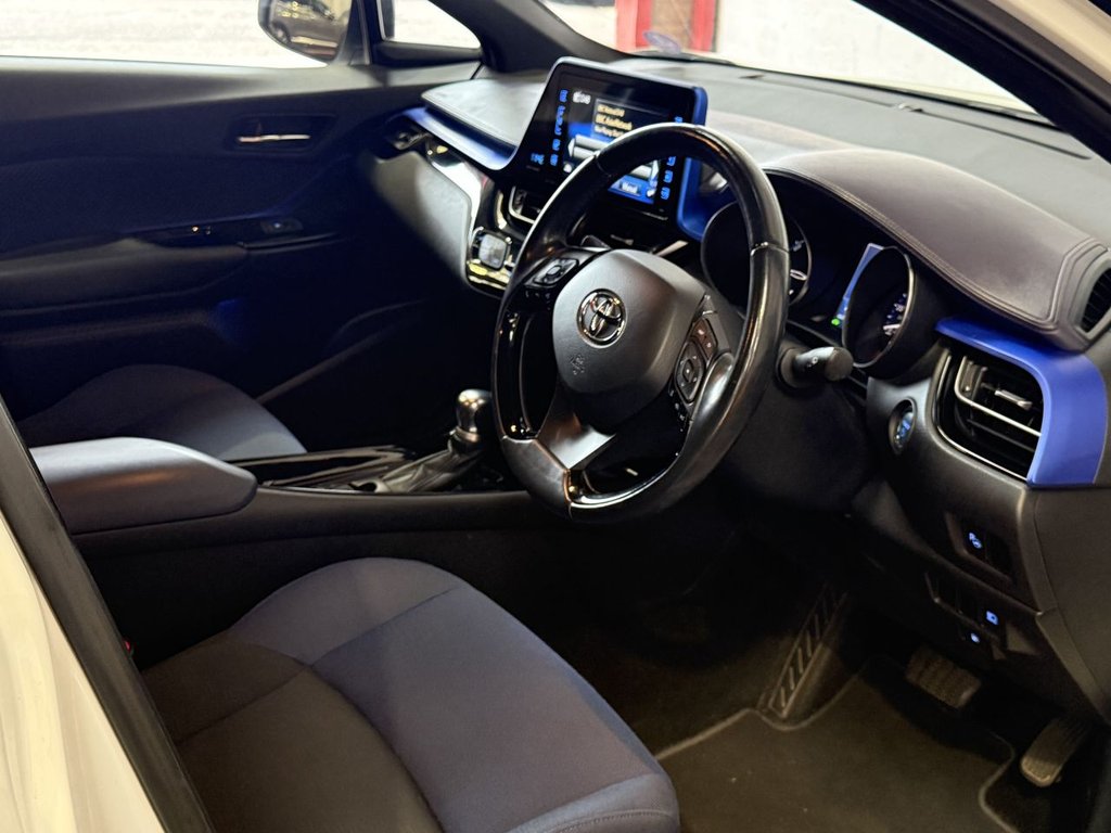 Used Toyota C-HR 2017 for sale - 76313132: Photo 29