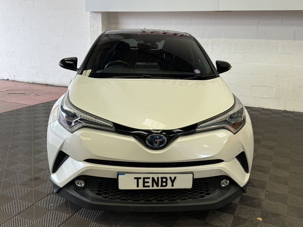 Used Toyota C-HR 2017 for sale - 76313132: Photo 3