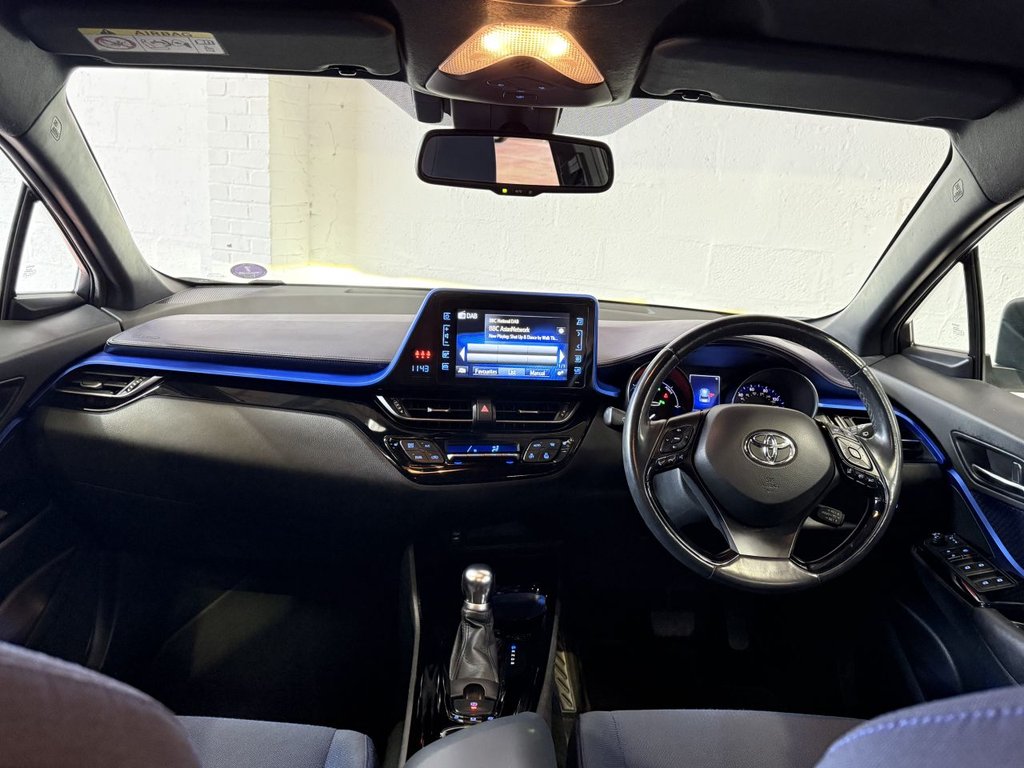 Used Toyota C-HR 2017 for sale - 76313132: Photo 30