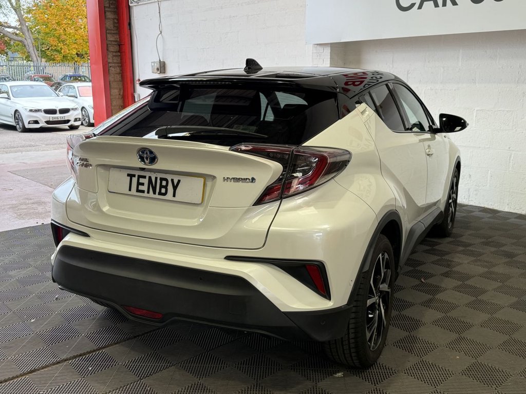 Used Toyota C-HR 2017 for sale - 76313132: Photo 7