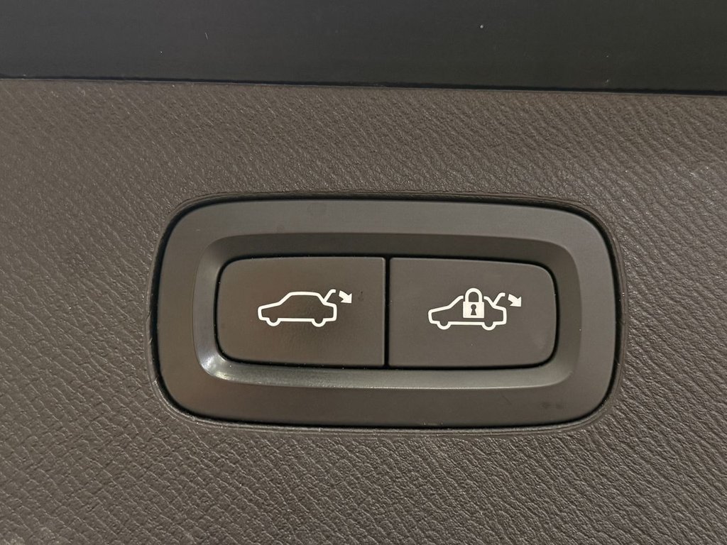 Used Volvo XC90 2018 for sale - 77991195: Photo 15