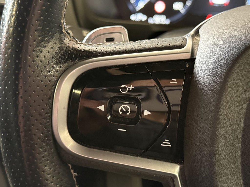 Used Volvo XC90 2018 for sale - 77991195: Photo 30