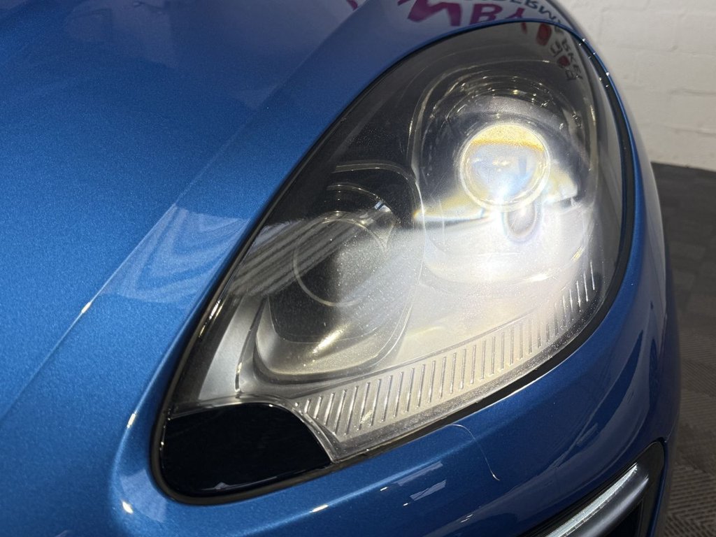 Used Porsche Macan 2016 for sale - 76559107: Photo 24