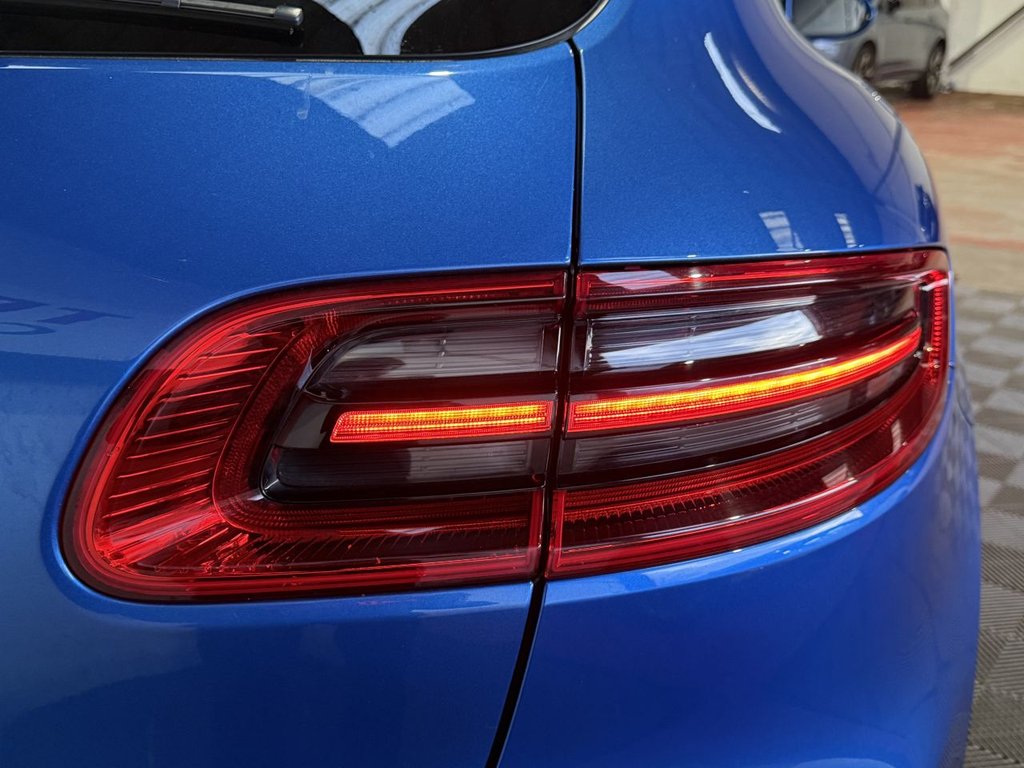 Used Porsche Macan 2016 for sale - 76559107: Photo 28