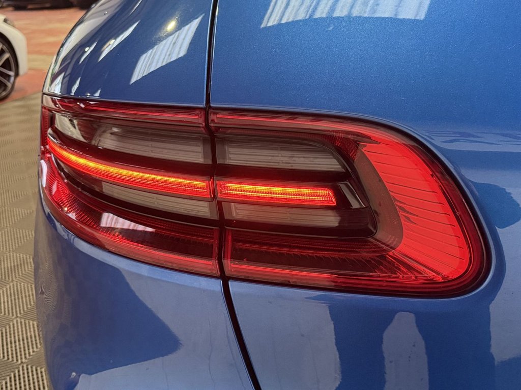 Used Porsche Macan 2016 for sale - 76559107: Photo 29