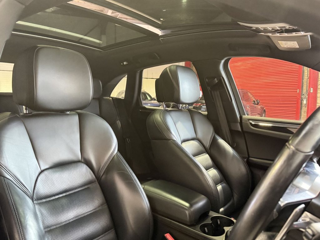 Used Porsche Macan 2016 for sale - 76559107: Photo 32