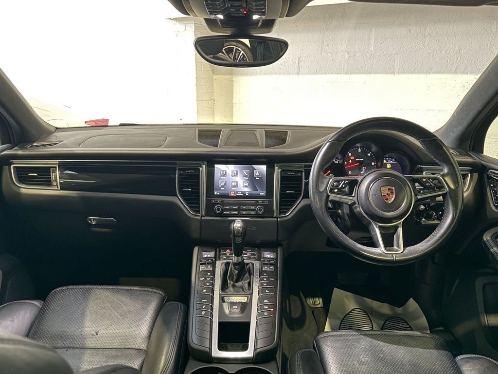 Used Porsche Macan 2016 for sale - 76559107: Photo 34