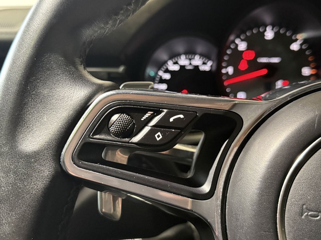 Used Porsche Macan 2016 for sale - 76559107: Photo 37