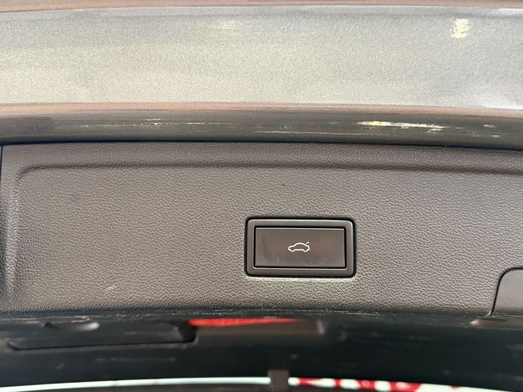 Used Volkswagen Touareg 2019 for sale - 76724421: Photo 26