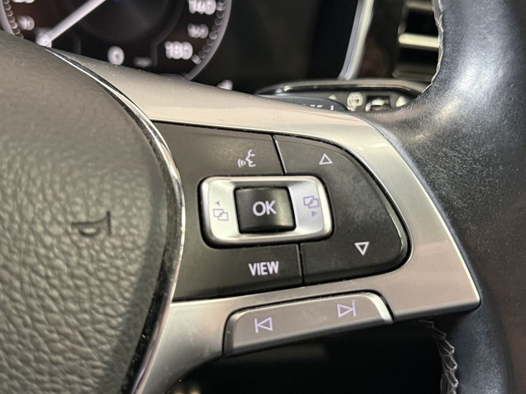 Used Volkswagen Touareg 2019 for sale - 76724421: Photo 35