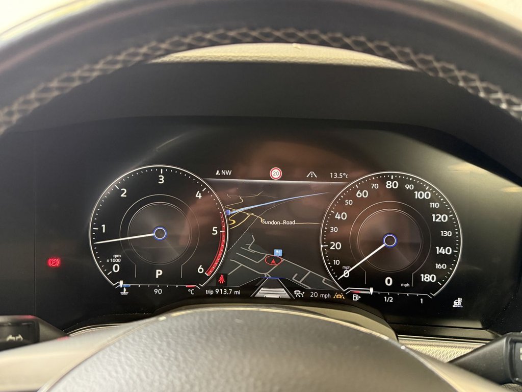 Used Volkswagen Touareg 2019 for sale - 76724421: Photo 38